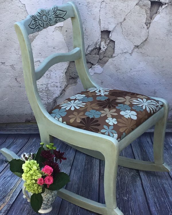 Sweet Vintage Rocking Chair Sweet Vintage Rocking Chair